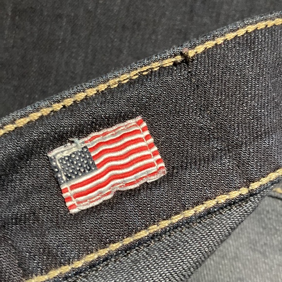 True Religion Relaxed Slim (GENO) 38W • 32L - Picture 6 of 11